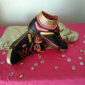 Pastry Sneakers